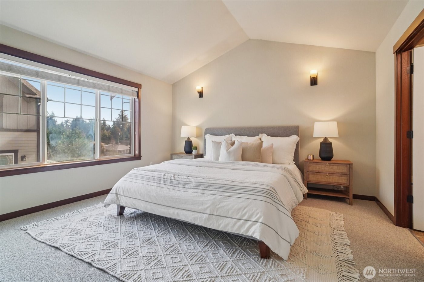 19439 1st Avenue S #E3, Normandy Park, WA 98148