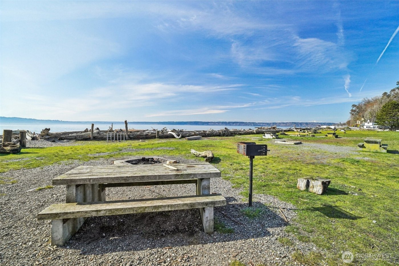 19439 1st Avenue S #E3, Normandy Park, WA 98148