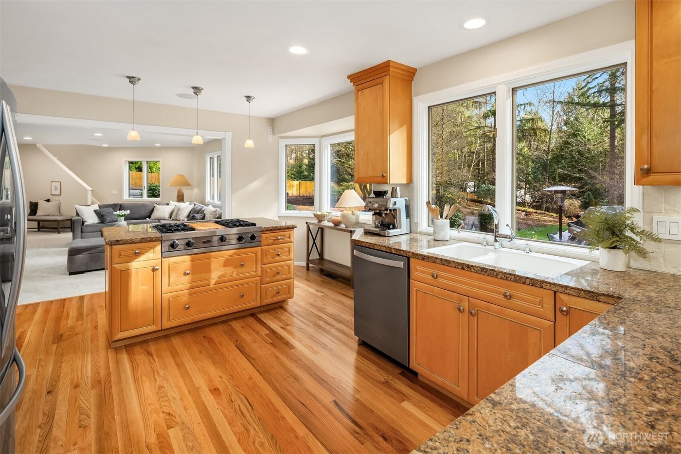 18605 NE 191st Street , Woodinville, WA 98077