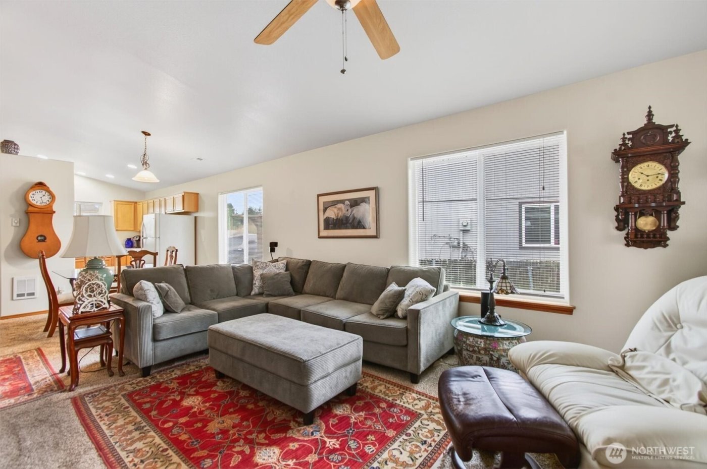 35 Glen Lane , Cathlamet, WA 98612