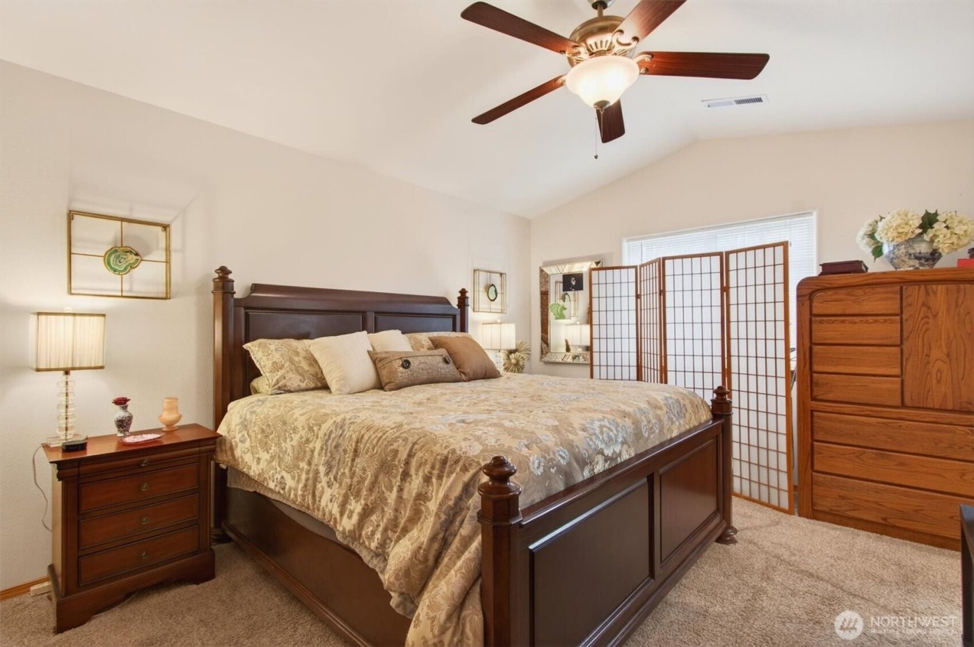 35 Glen Lane , Cathlamet, WA 98612