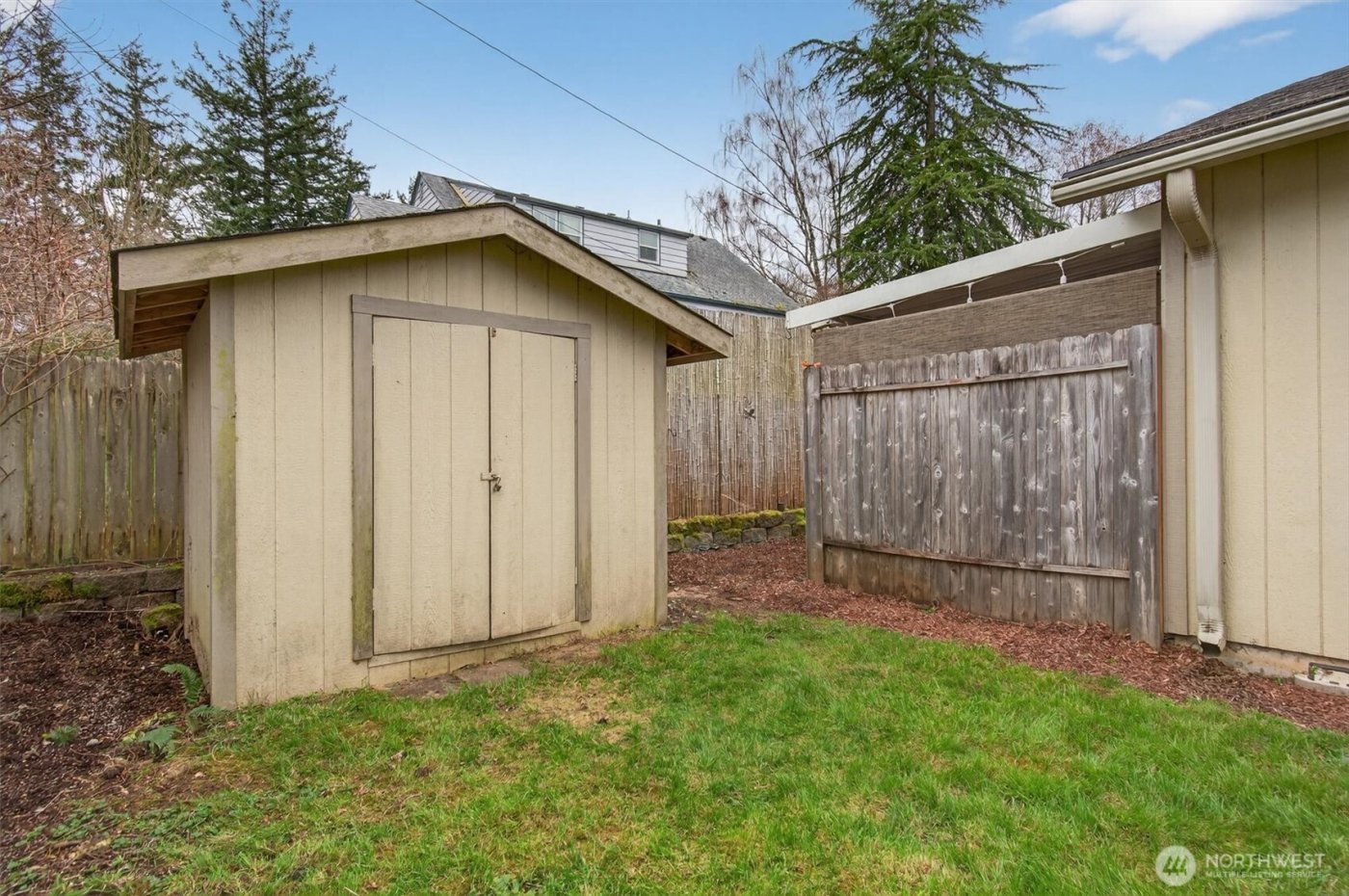 35 Glen Lane , Cathlamet, WA 98612