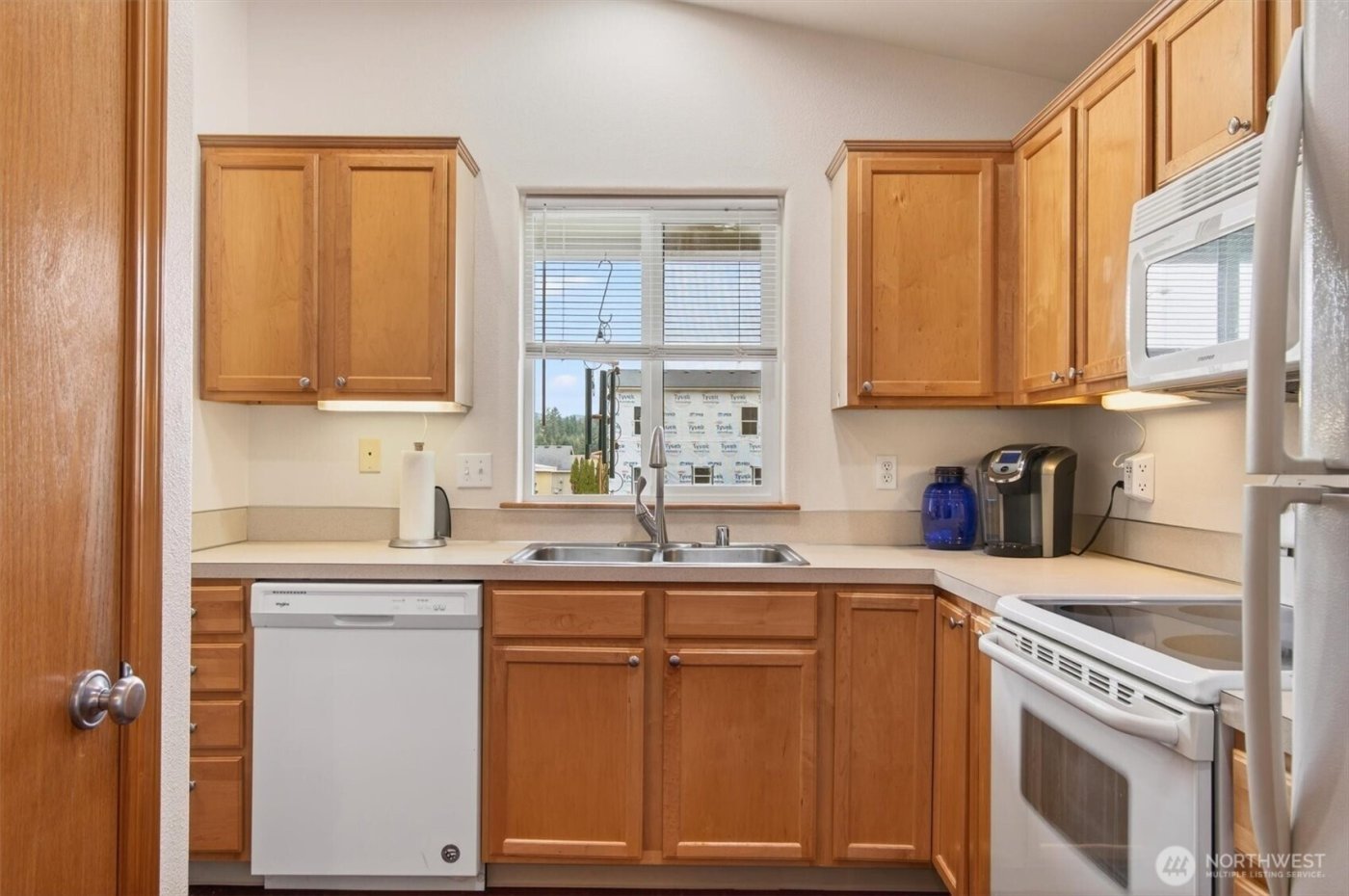 35 Glen Lane , Cathlamet, WA 98612