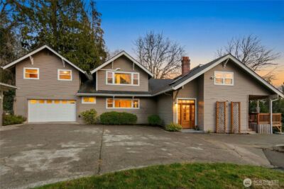 12506 Holmes Point Drive NE, Kirkland, WA 98034-5732 - Photo 3