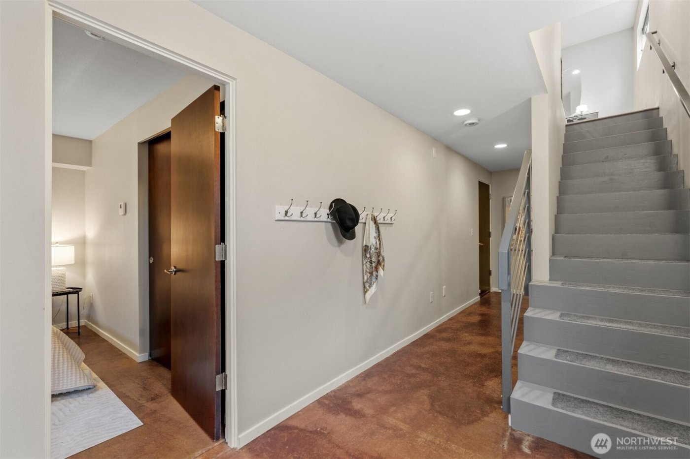 6536 42nd Avenue SW #B, Seattle, WA 98136