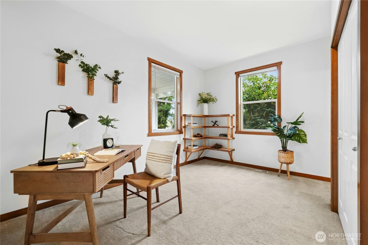 8118 NE 126th Street , Kirkland, WA 98034-2510