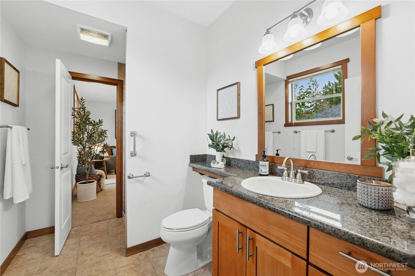 8118 NE 126th Street , Kirkland, WA 98034-2510