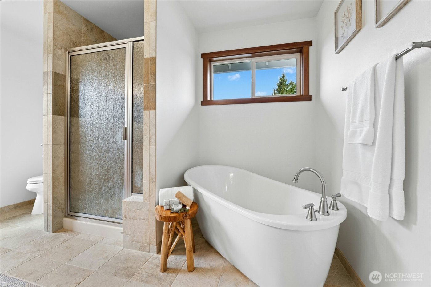 8118 NE 126th Street , Kirkland, WA 98034-2510