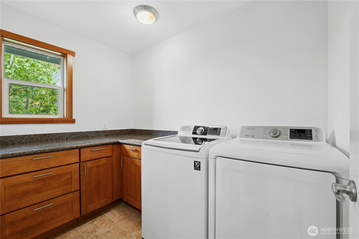 8118 NE 126th Street , Kirkland, WA 98034-2510