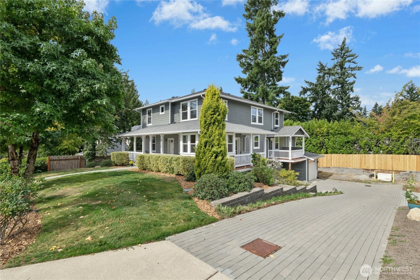 8118 NE 126th Street , Kirkland, WA 98034-2510