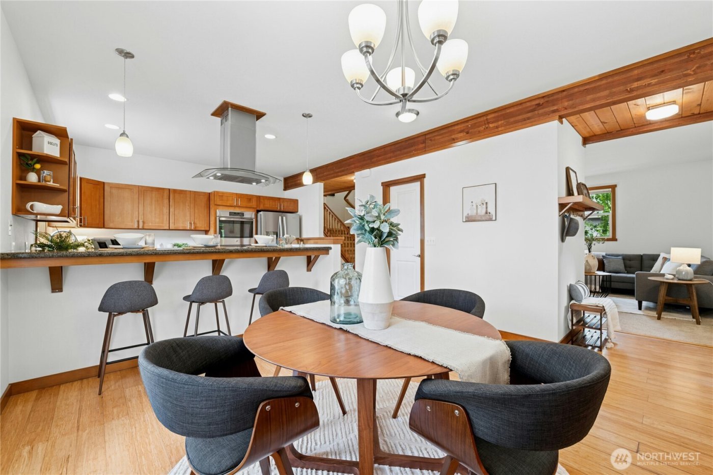 8118 NE 126th Street , Kirkland, WA 98034-2510