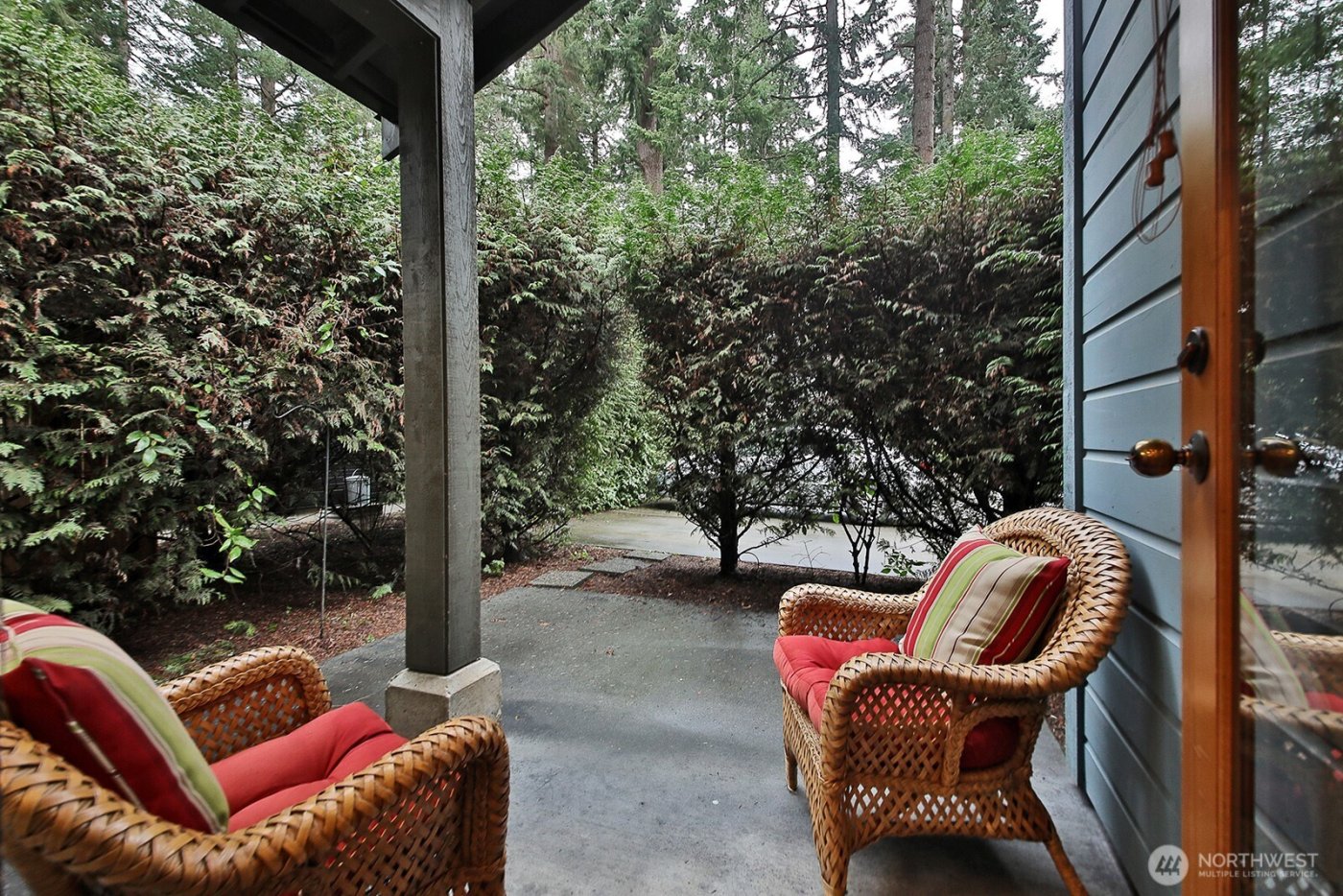 313 Edgecliff Drive , Langley, WA 98260