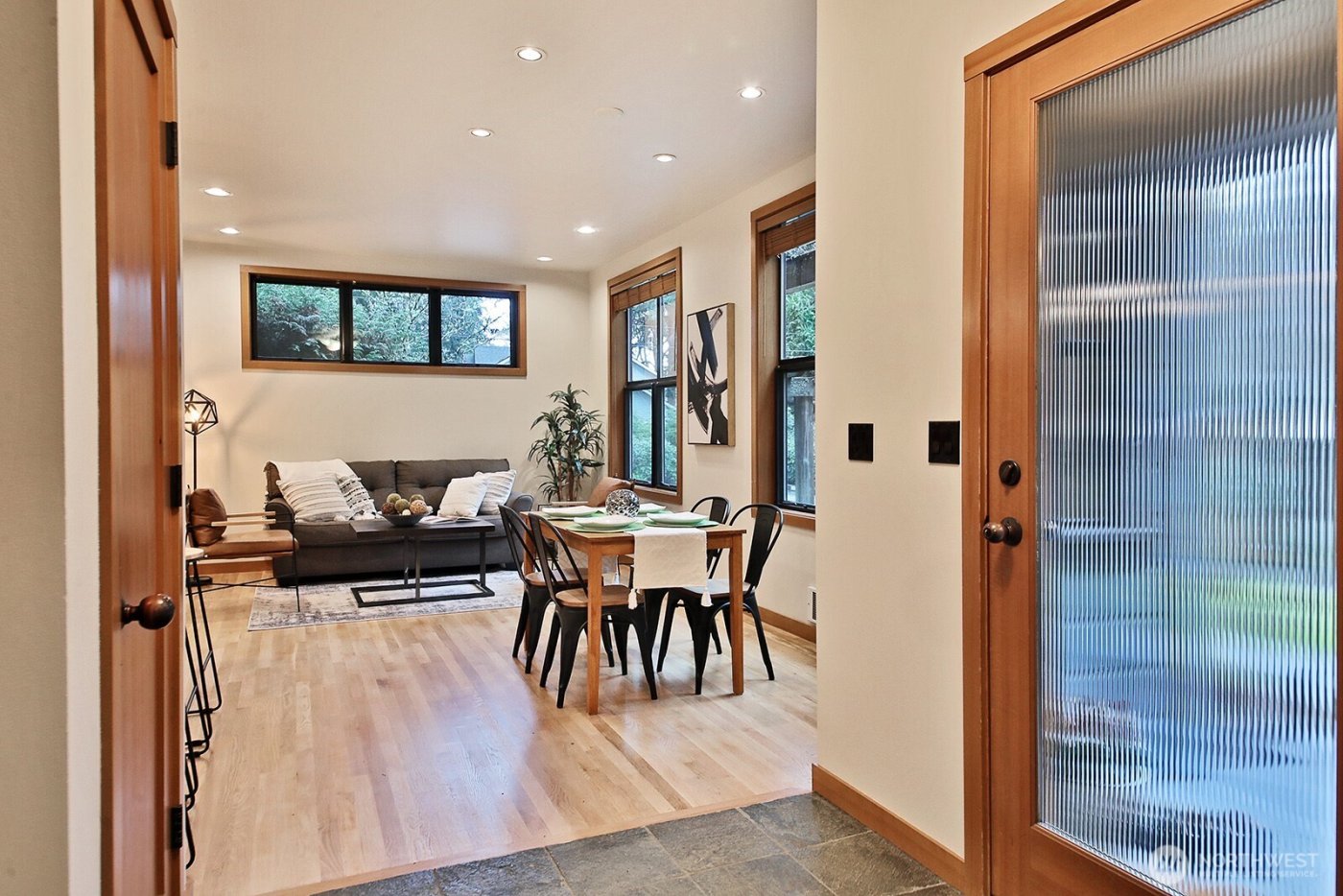 313 Edgecliff Drive , Langley, WA 98260