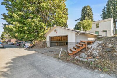 12077 75th Avenue S, Seattle, WA 98178 - Photo 31