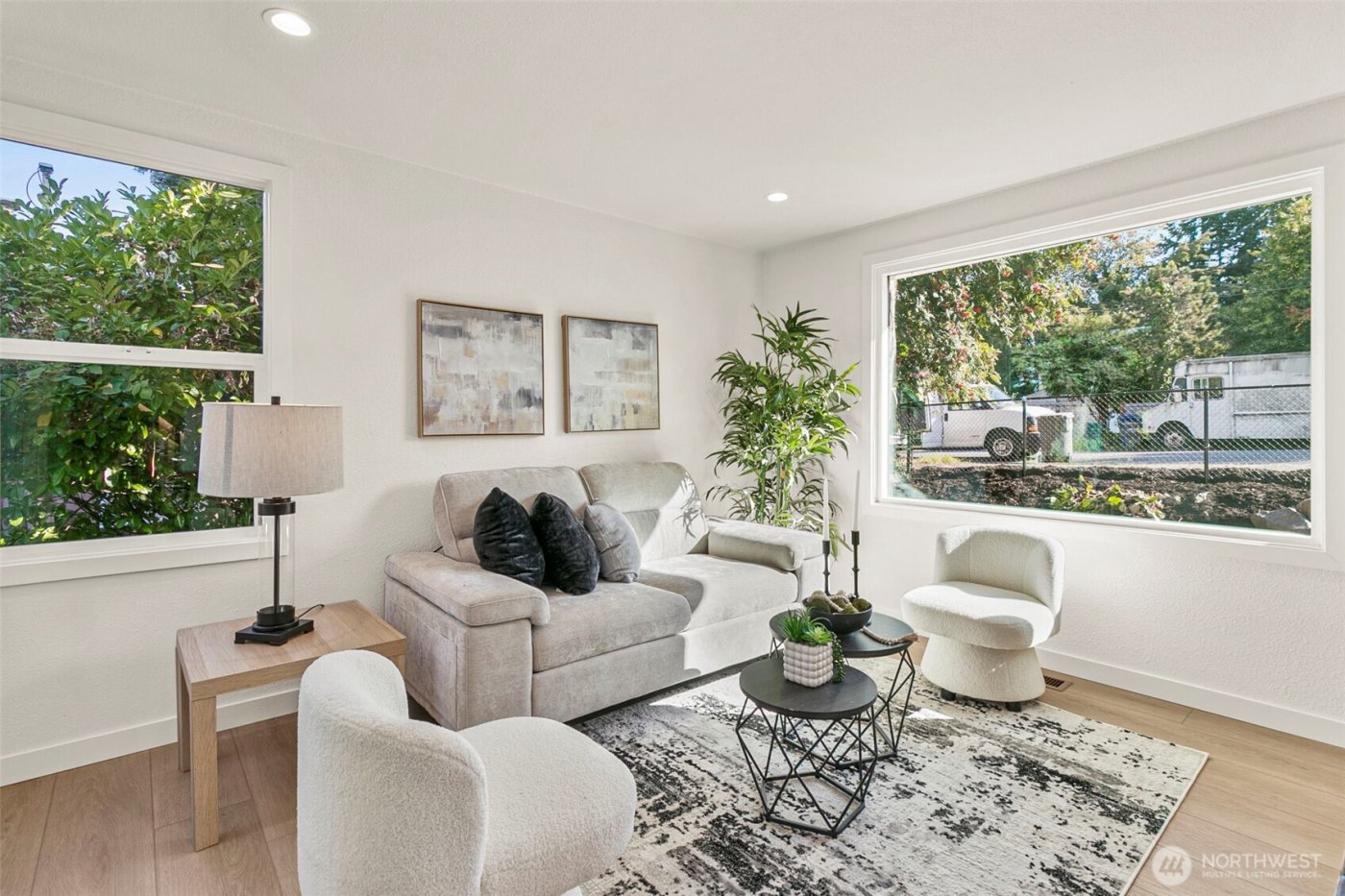 12077 75th Avenue S, Seattle, WA 98178