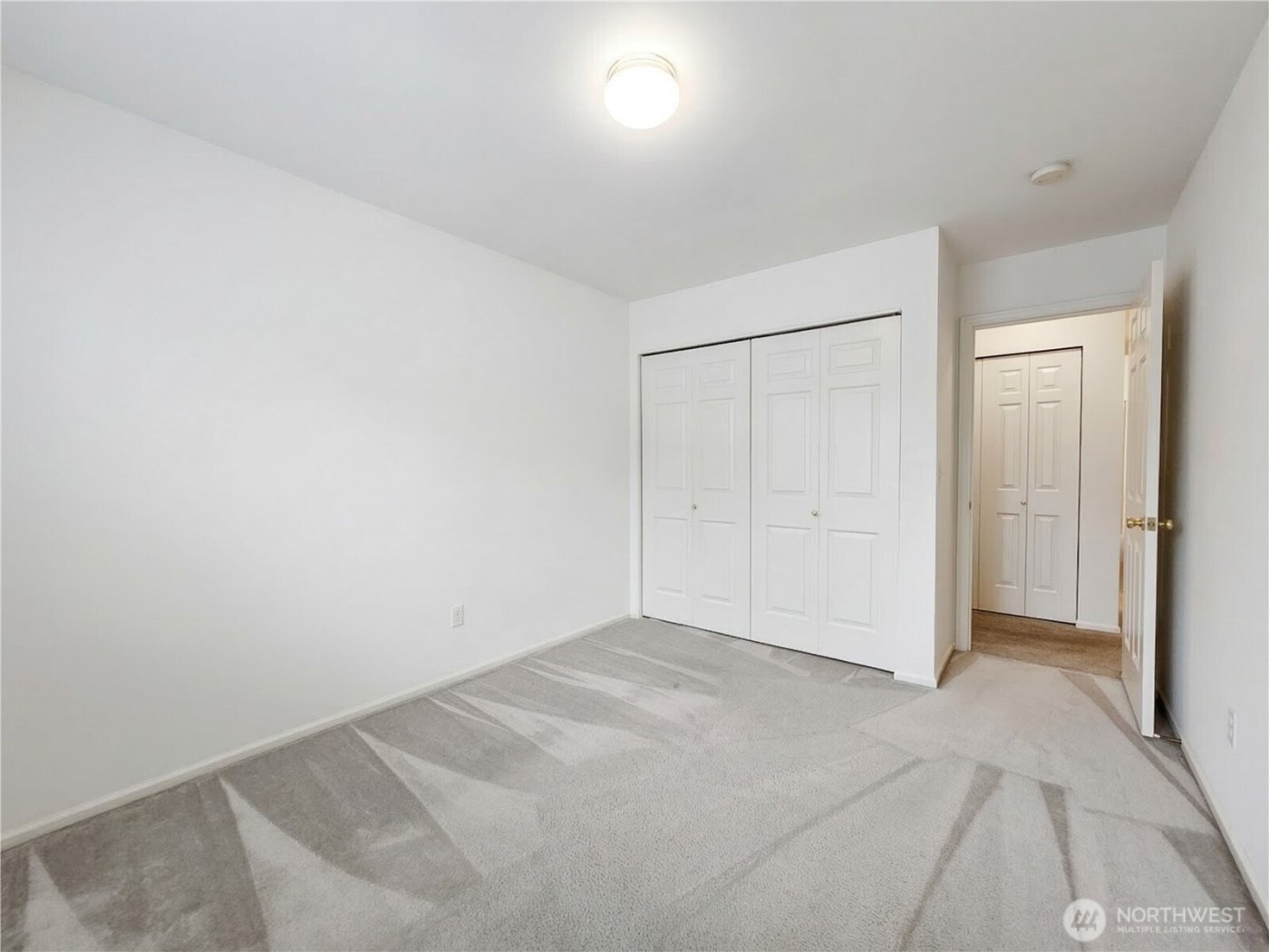 2727 180th Street E, Tacoma, WA 98445