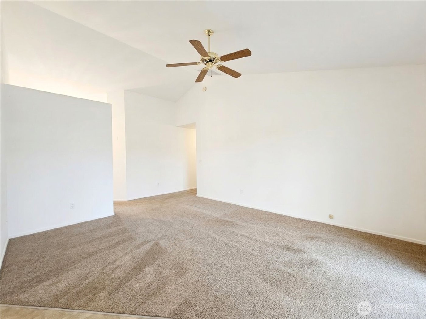 2727 180th Street E, Tacoma, WA 98445