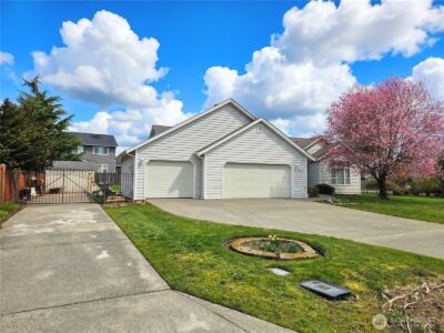 2727 180th Street E, Tacoma, WA 98445 - Photo 2