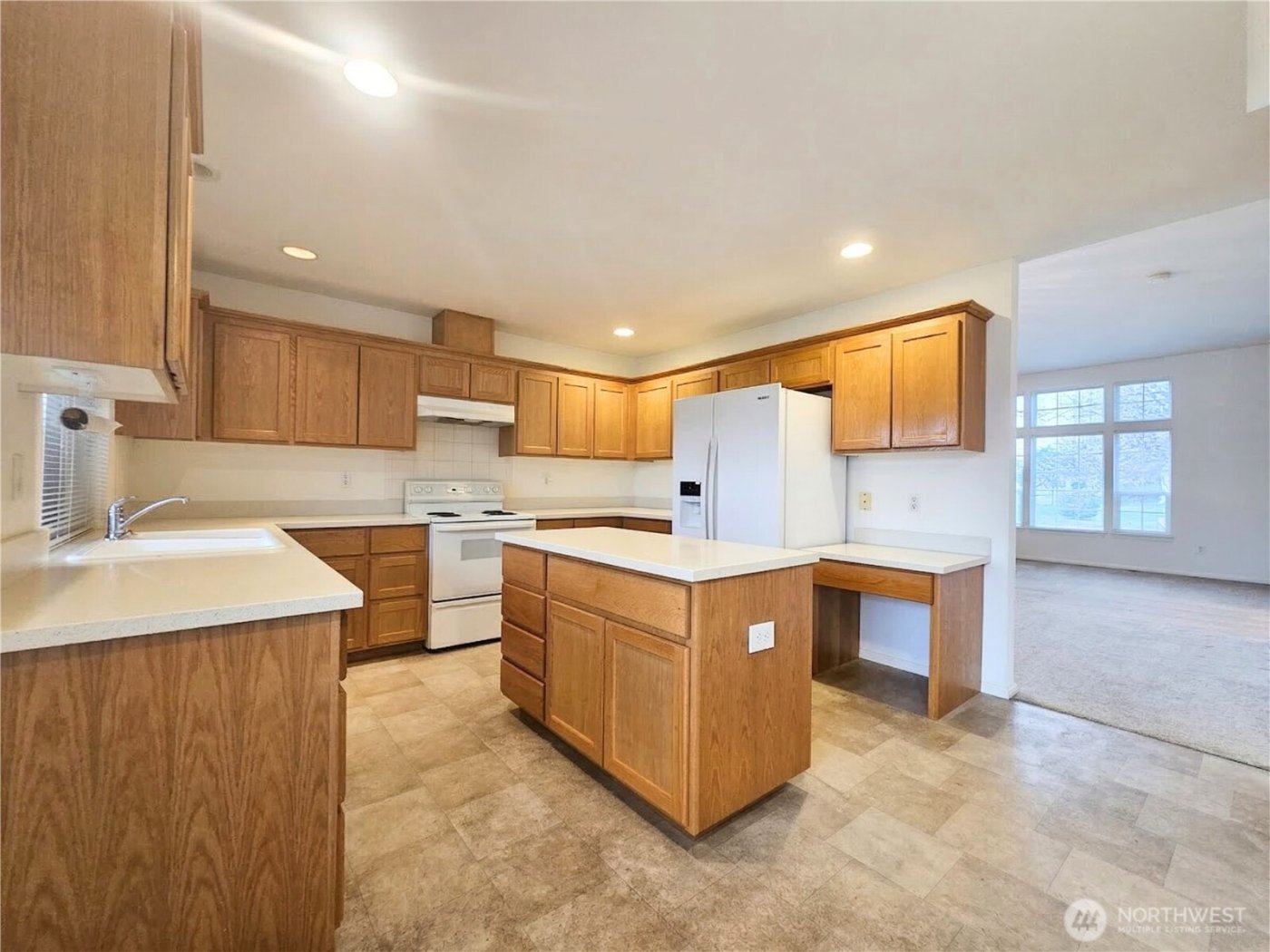 2727 180th Street E, Tacoma, WA 98445