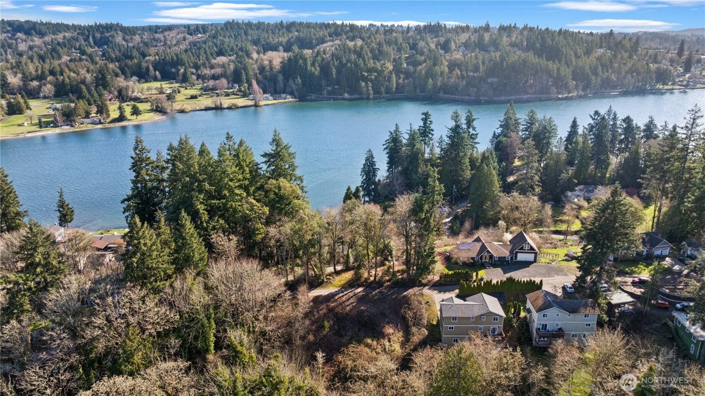 3965 Faith Place , Bremerton, WA 98312