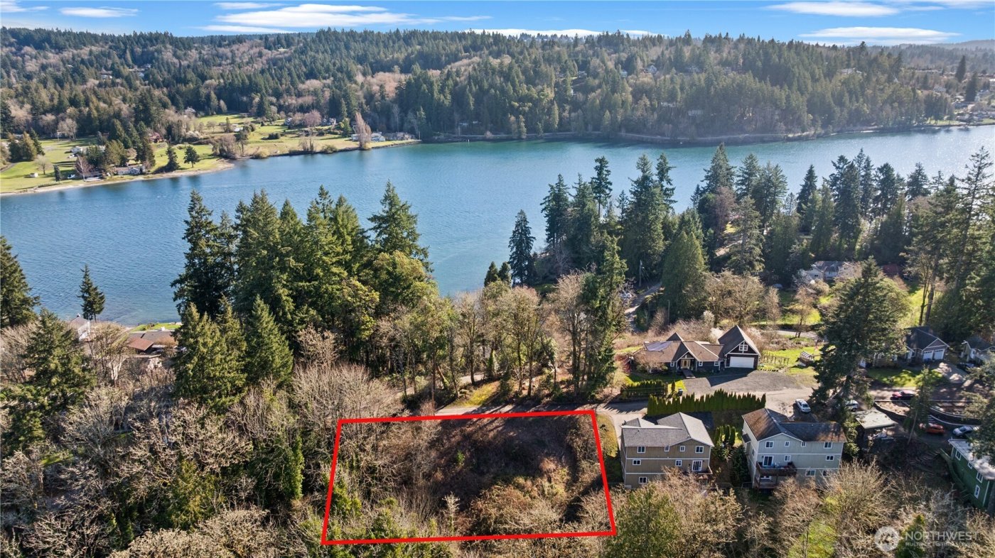 3965 Faith Place , Bremerton, WA 98312