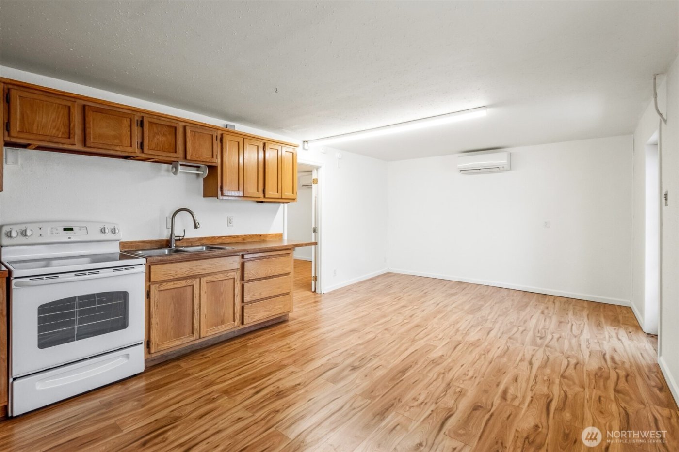 8620 Dryden Frontage Rd A , Dryden, WA 98821