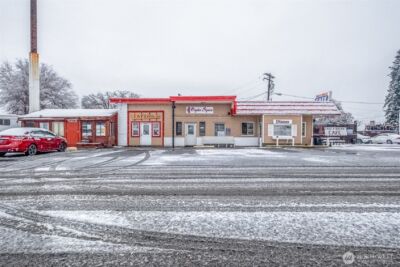 8620 Dryden Frontage Rd A , Dryden, WA 98821 - Photo 2