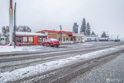 8620 Dryden Frontage Rd A , Dryden, WA 98821 - Photo 3