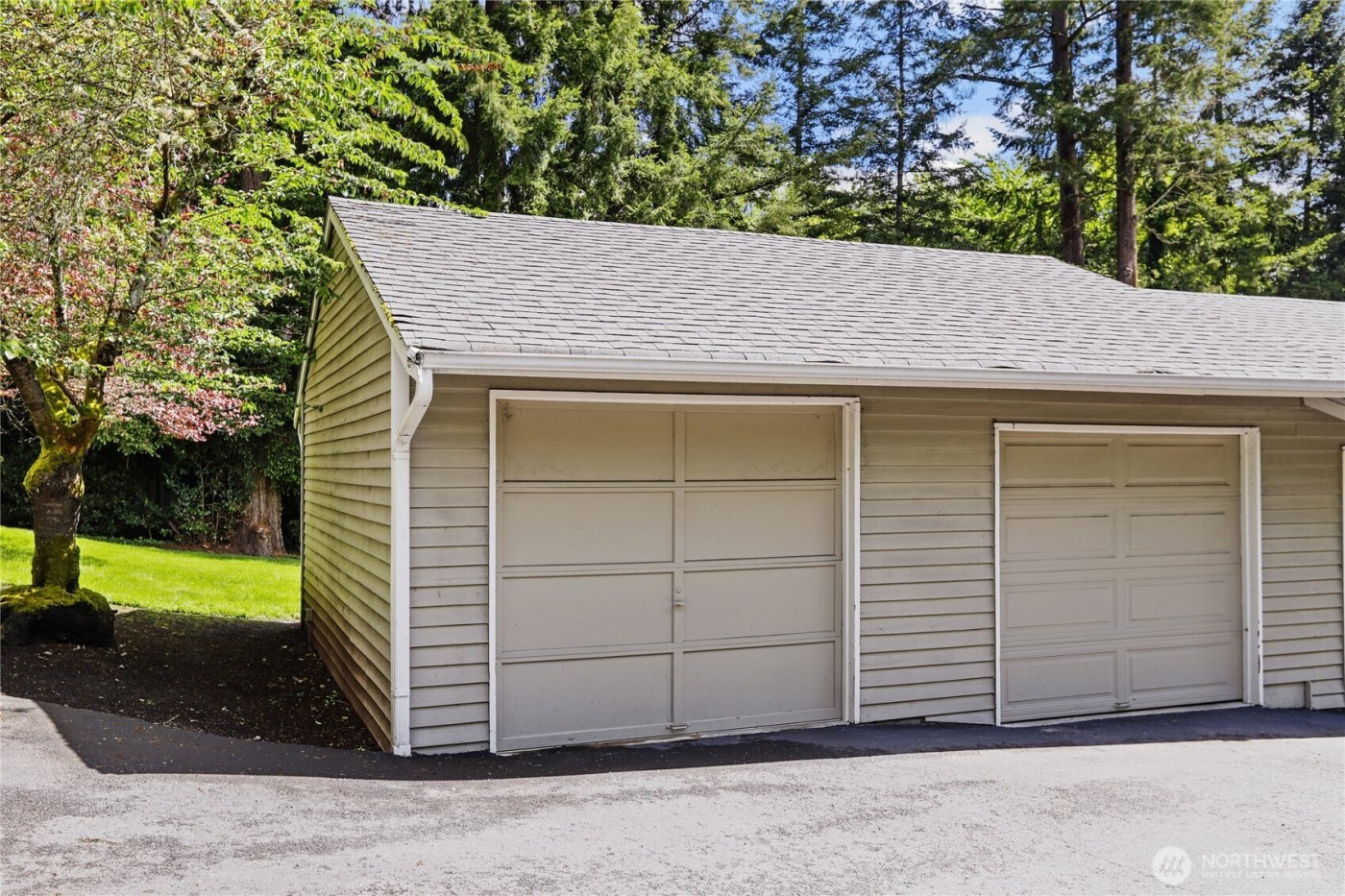 9009 Avondale Road NE #M226, Redmond, WA 98052