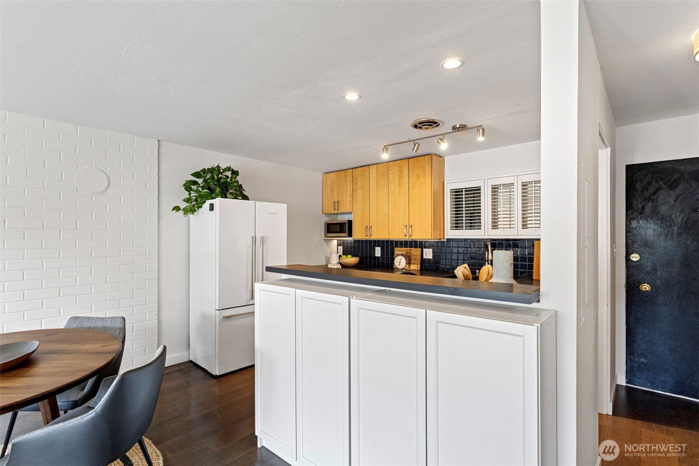 632 13th Avenue E #12, Seattle, WA 98102