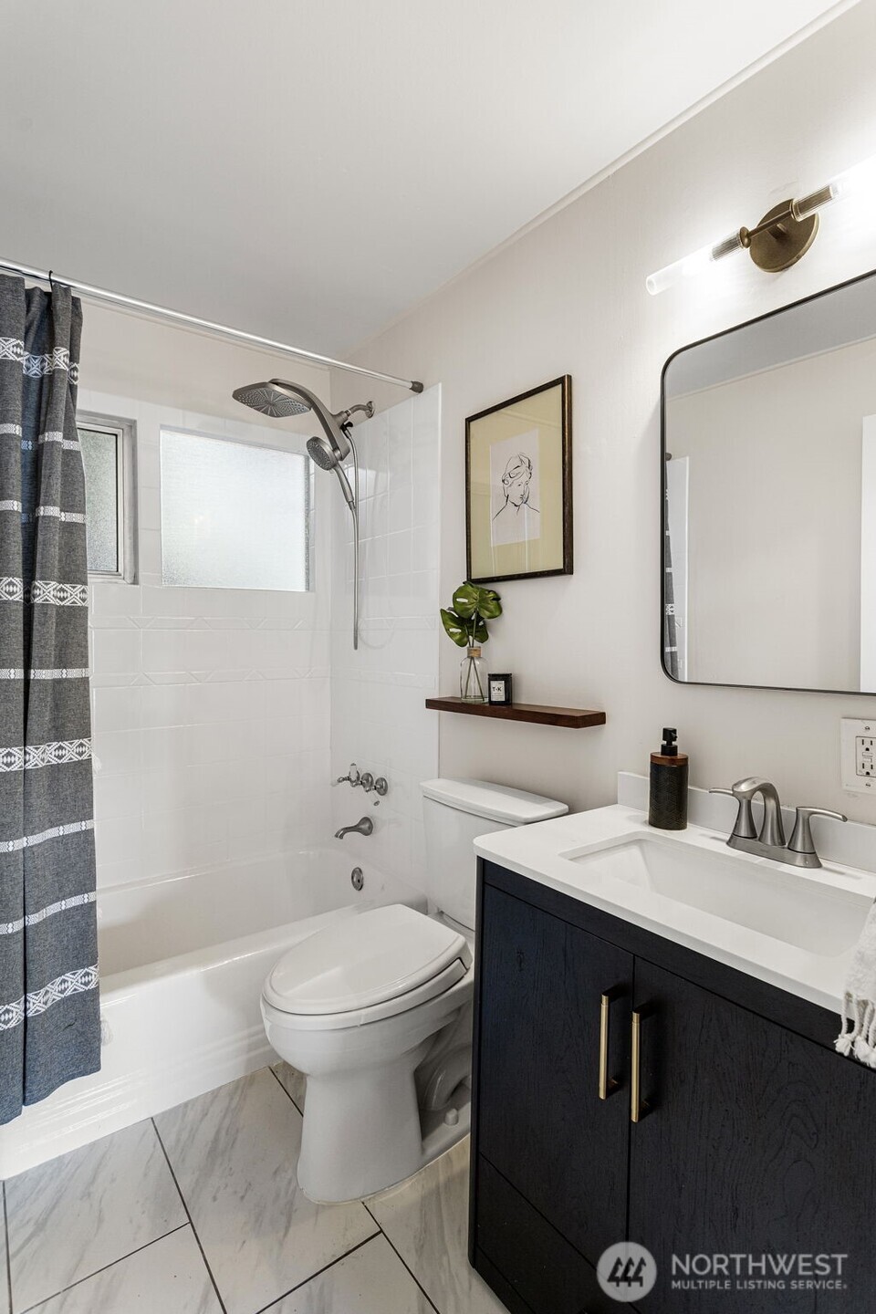 632 13th Avenue E #12, Seattle, WA 98102