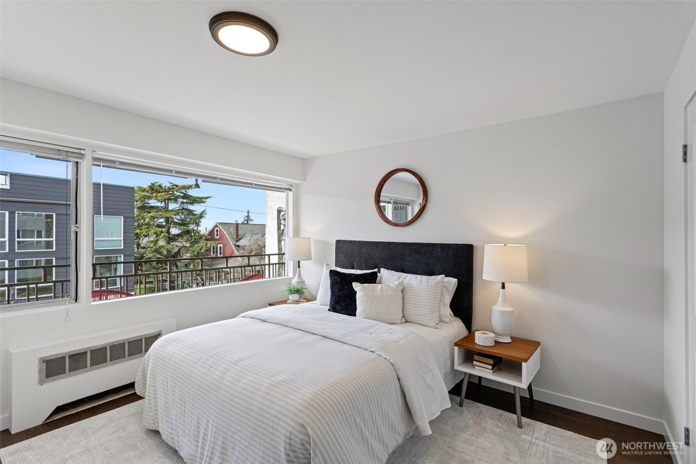 632 13th Avenue E #12, Seattle, WA 98102