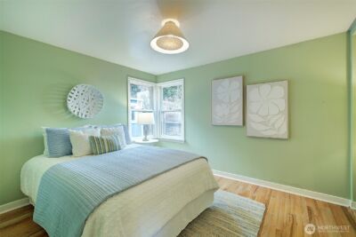 3625 36th Avenue W, Seattle, WA 98199 - Photo 17