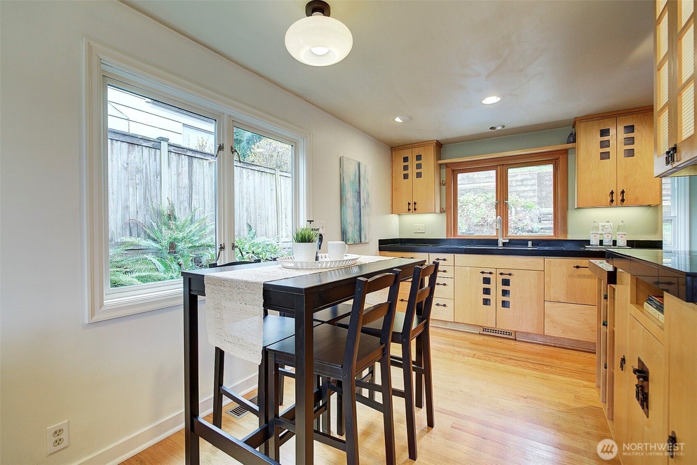 3625 36th Avenue W, Seattle, WA 98199