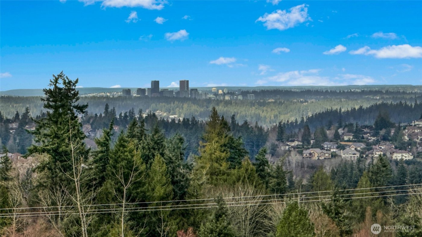 1880 25th Avenue NE #314, Issaquah, WA 98029