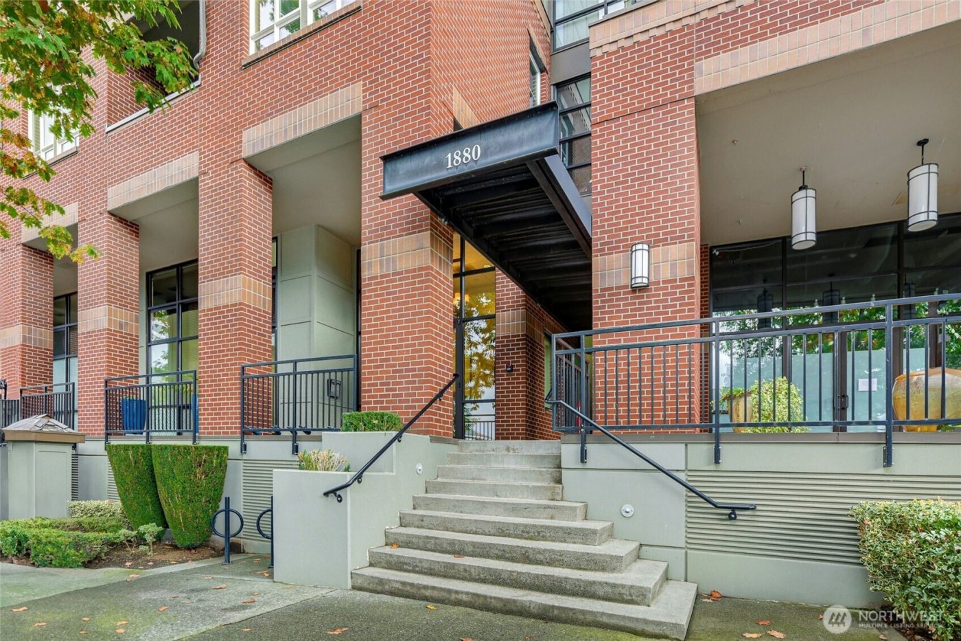 1880 25th Avenue NE #314, Issaquah, WA 98029