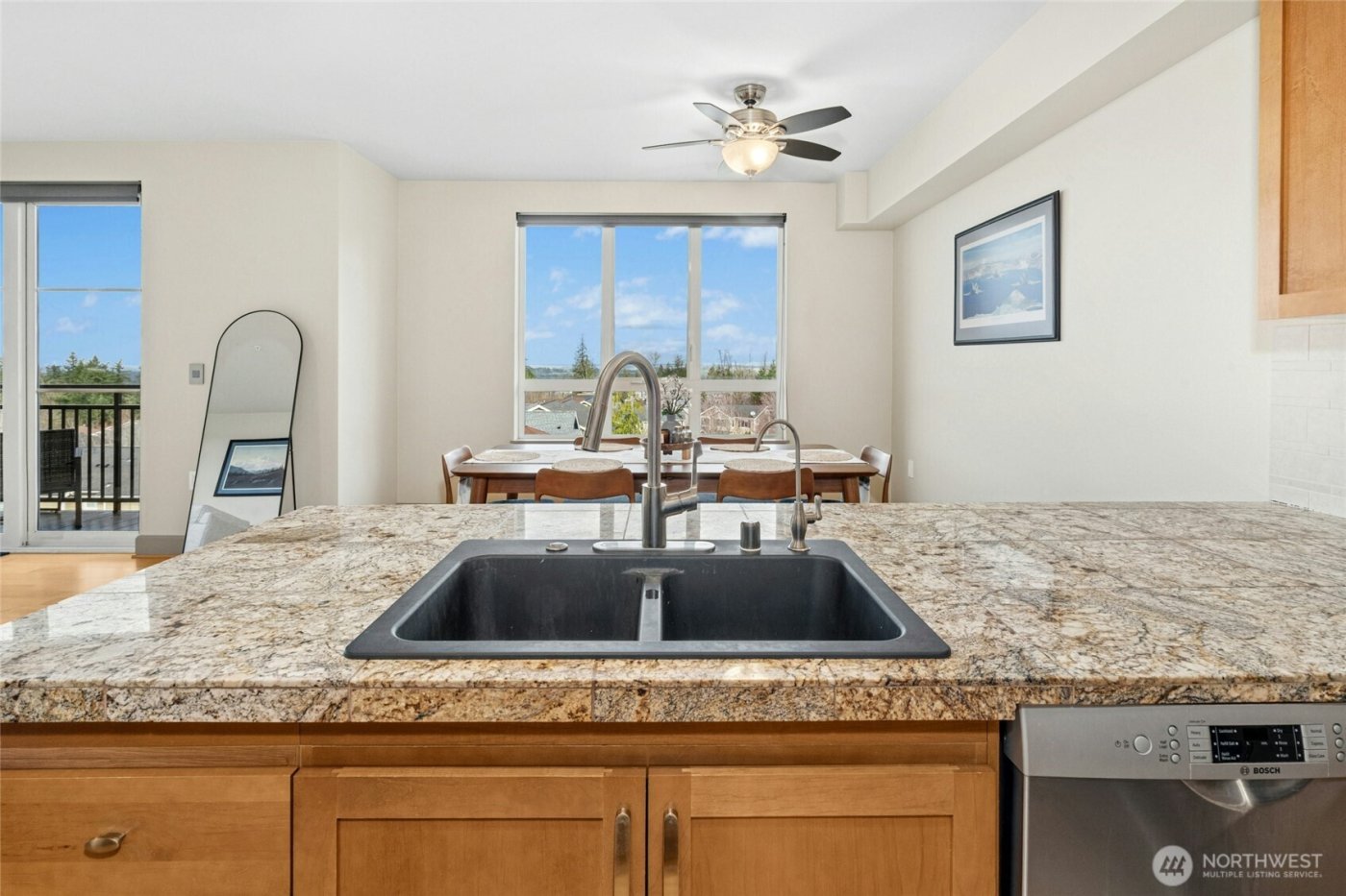 1880 25th Avenue NE #314, Issaquah, WA 98029