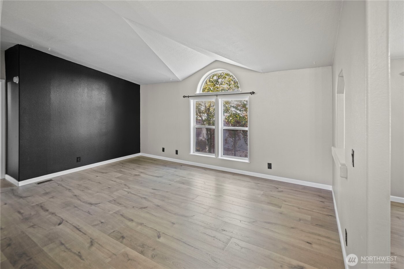 3211 W Wapato Drive #1, Moses Lake, WA 98837