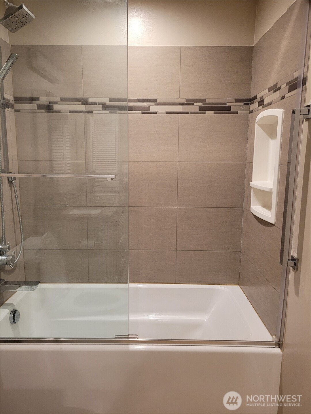 13201 SE 208th Street , Kent, WA 98032