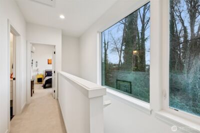 9302 Sturtevant Avenue S, Seattle, WA 98118 - Photo 19