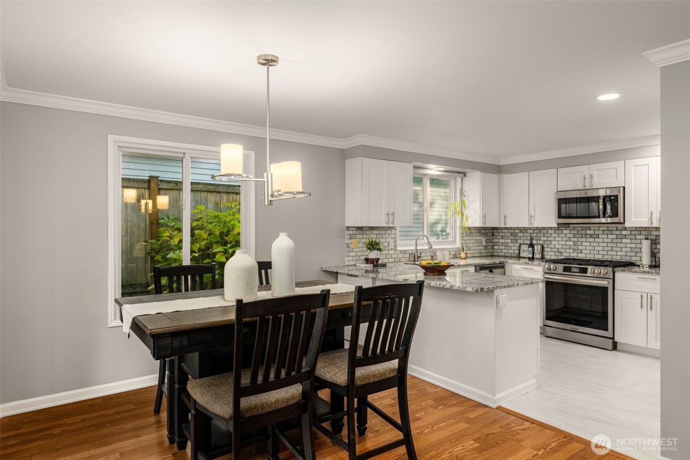 24230 SE 44th Street , Sammamish, WA 98029