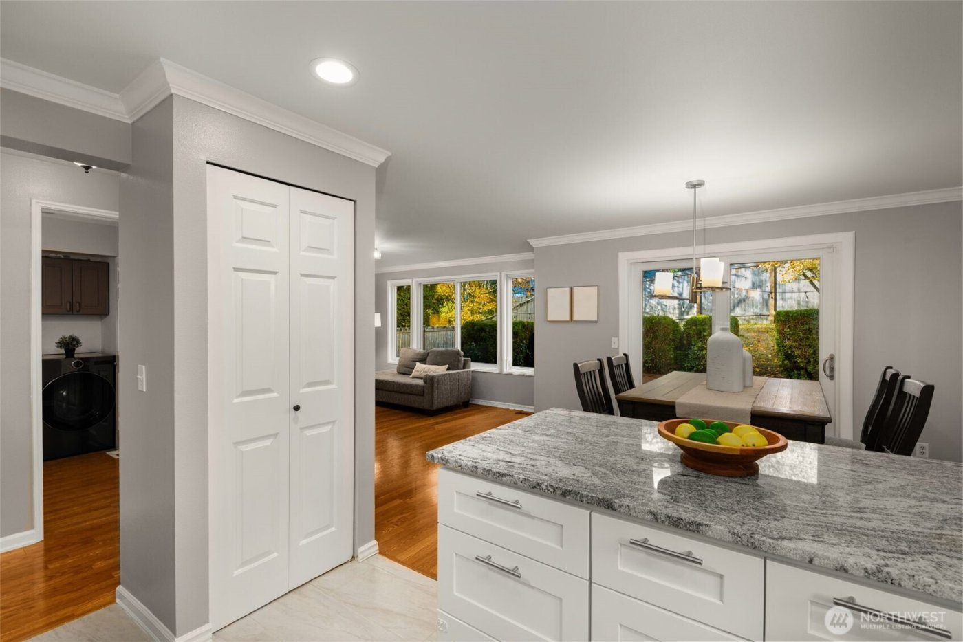 24230 SE 44th Street , Sammamish, WA 98029