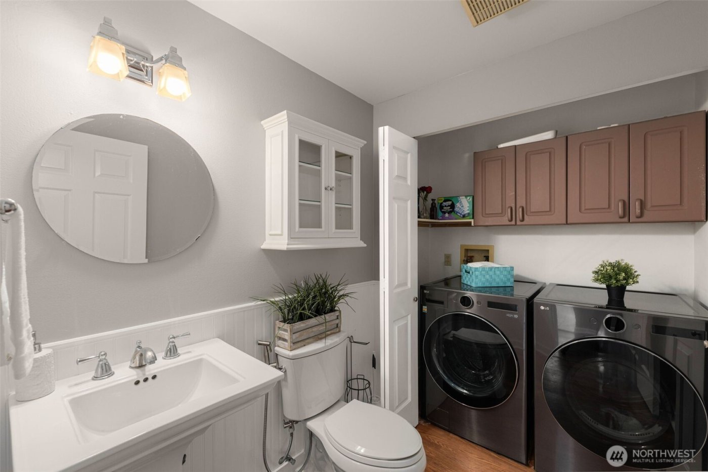 24230 SE 44th Street , Sammamish, WA 98029