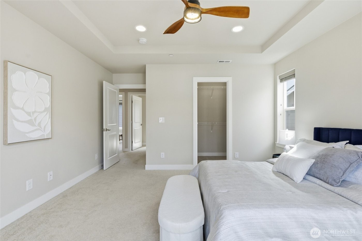 23947 SE 45th Terr , Sammamish, WA 98029