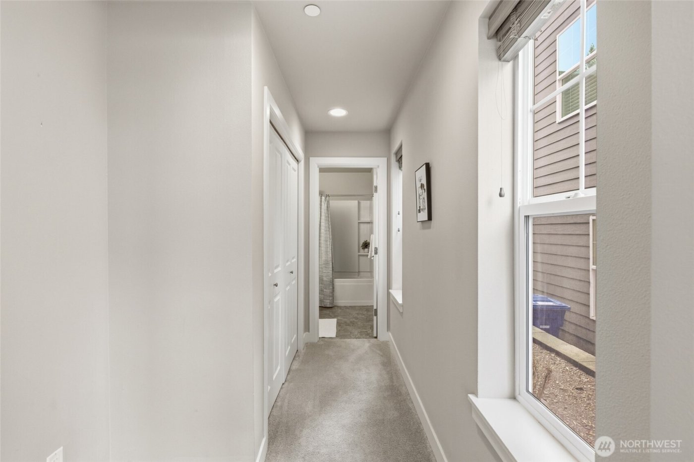 23947 SE 45th Terr , Sammamish, WA 98029