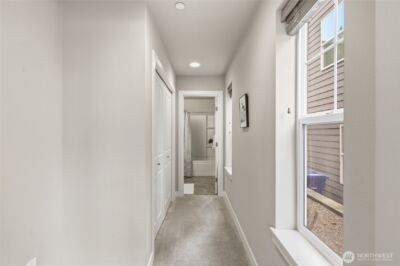 23947 SE 45th Terr , Sammamish, WA 98029 - Photo 20