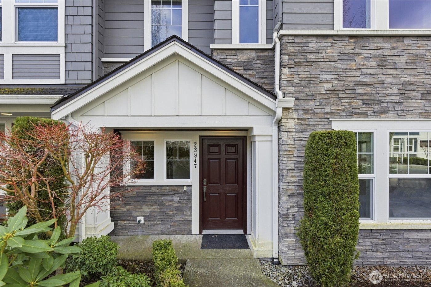 23947 SE 45th Terr , Sammamish, WA 98029