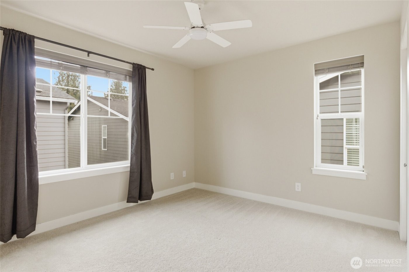 23947 SE 45th Terr , Sammamish, WA 98029