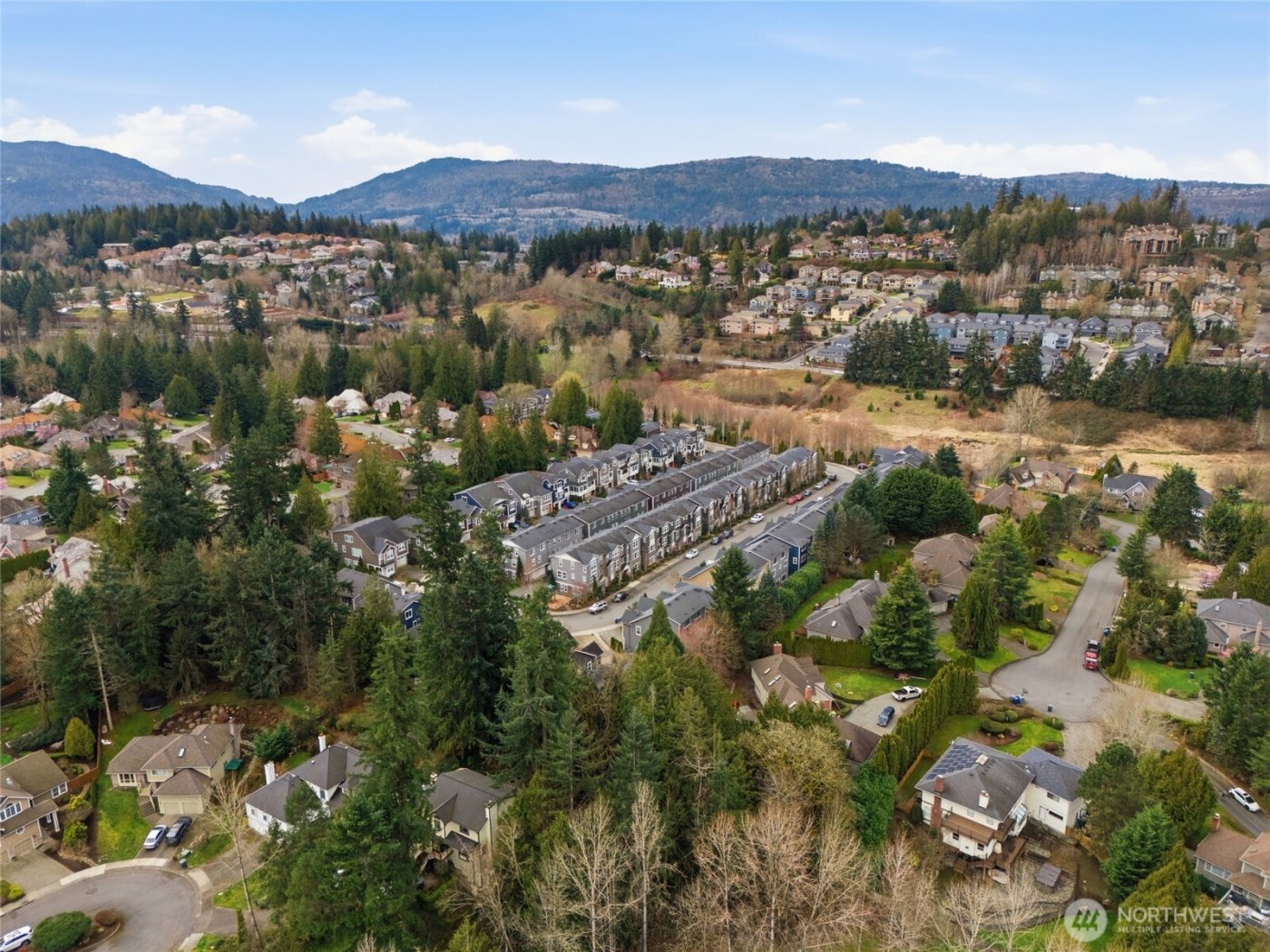 23947 SE 45th Terr , Sammamish, WA 98029