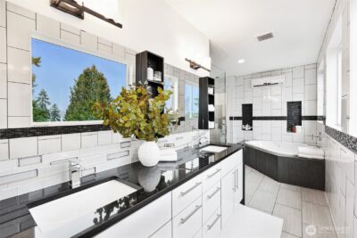 11014 Cornell Avenue S, Seattle, WA 98178 - Photo 23